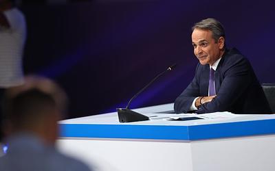 Μητσοτάκης ξεκαθαρίζει: Εκλογές το 2027, εθνική κάλπη και μεταρρυθμίσεις