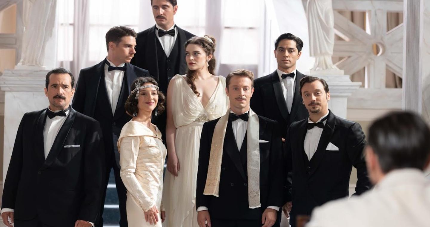 Το «Grand Hotel»… σε τηλεταινία