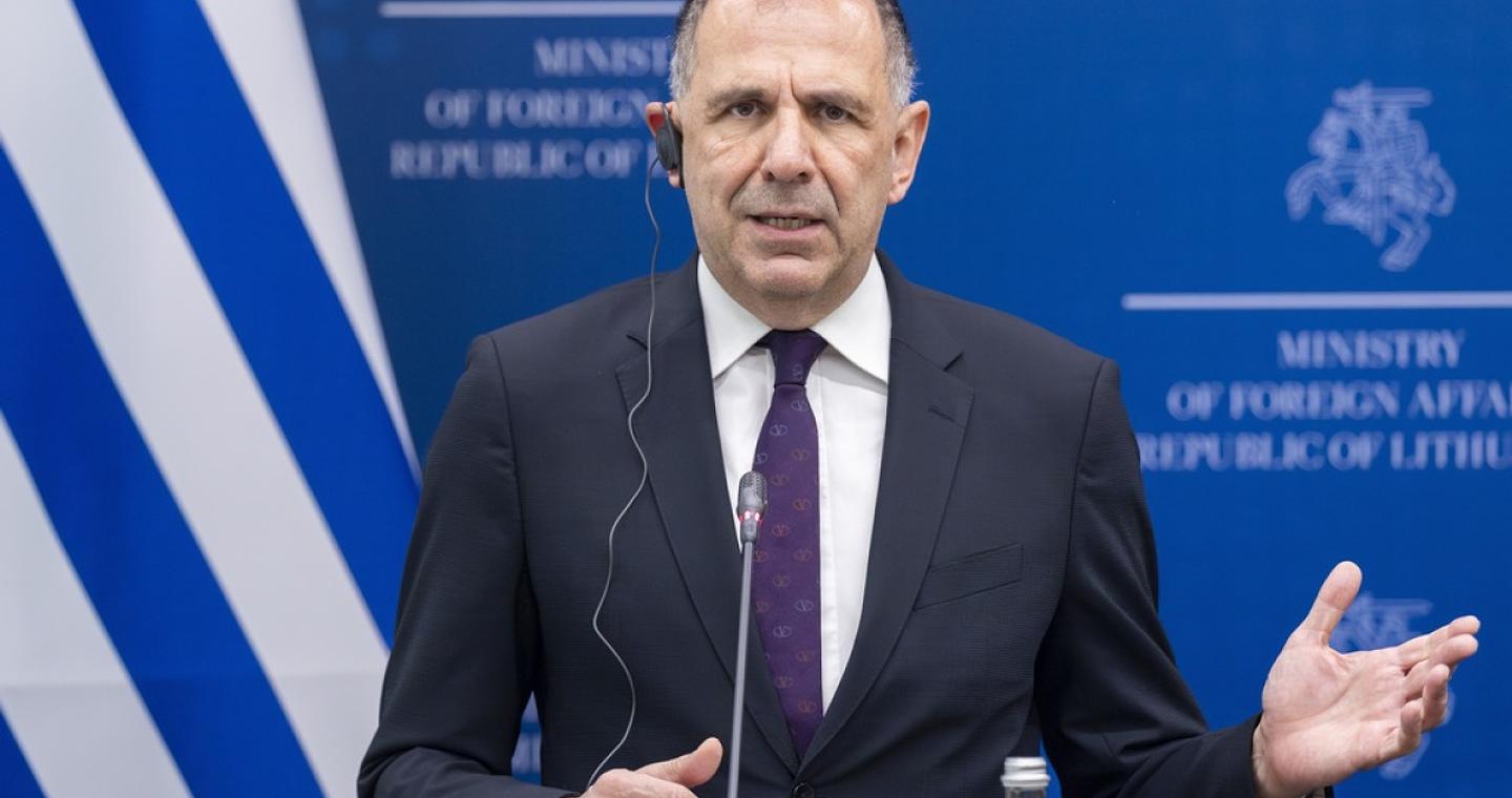 Σήμερα η συνάντηση Γεραπετρίτη με τον γιο του Χαλίφα Χαφτάρ