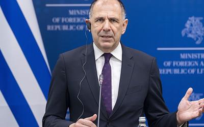 Συνάντηση Γεραπετρίτη με τον γιο του Χαφτάρ: Όλα όσα πρέπει να γνωρίζετε