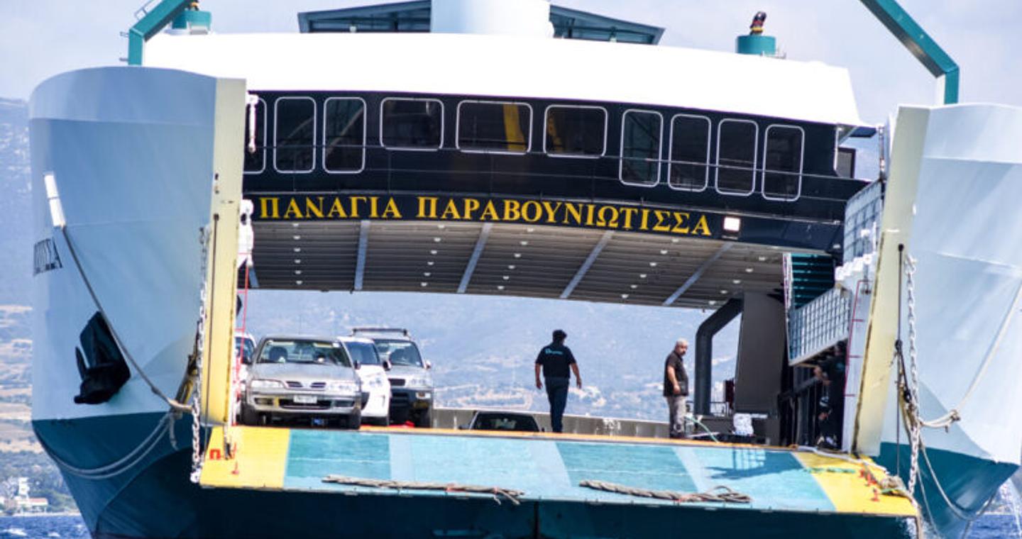 Προσάραξη φέρι μποτ στα Νέα Στύρα: Δεν προκύπτει βλάβη στα πηδάλια, λέει ο νηογνώμονας – Καταρρίπτονται οι ισχυρισμοί του καπετάνιου