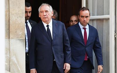 Γαλλία: Νέος πρωθυπουργός, παλιές προκλήσεις για τον Μακρόν – Τι αλλάζει;