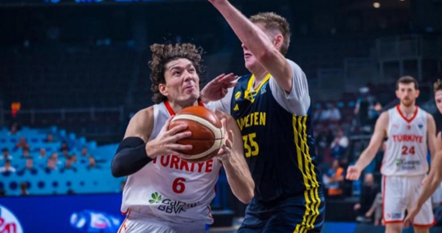 Προπονήθηκε ο Όσμαν λίγες ώρες πριν τον ημιτελικό με την Ελλάδα