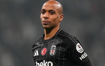 Έκπληξη στην ΑΕΚ: Κλείνει τον Ζοάο Μάριο για ένα χρόνο!