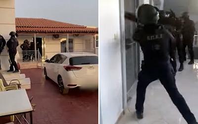 Ζεφύρι: Έφοδος της αστυνομίας σε οικισμό Ρομά – 8 συλλήψεις!