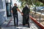 Καλάβρυτα: Ηγούμενος συνελήφθη για πώληση εικόνων!