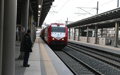 Ταλαιπωρία για επιβάτες τρένου: Βλάβη και καθυστέρηση στην Τιθορέα