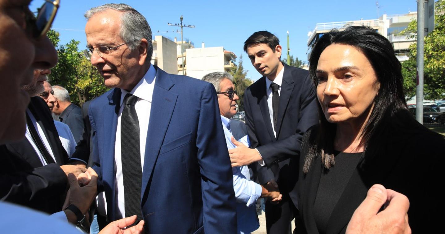 Λένα Σαμαρά: Στο Α’ Νεκροταφείο η οικογένειά της