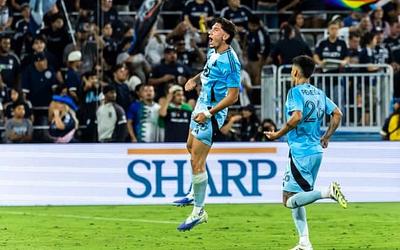 Νεκτάριος Τριάντης: Ένα ελληνικό «φάουλ» σαν του Μπέκαμ στις ΗΠΑ!