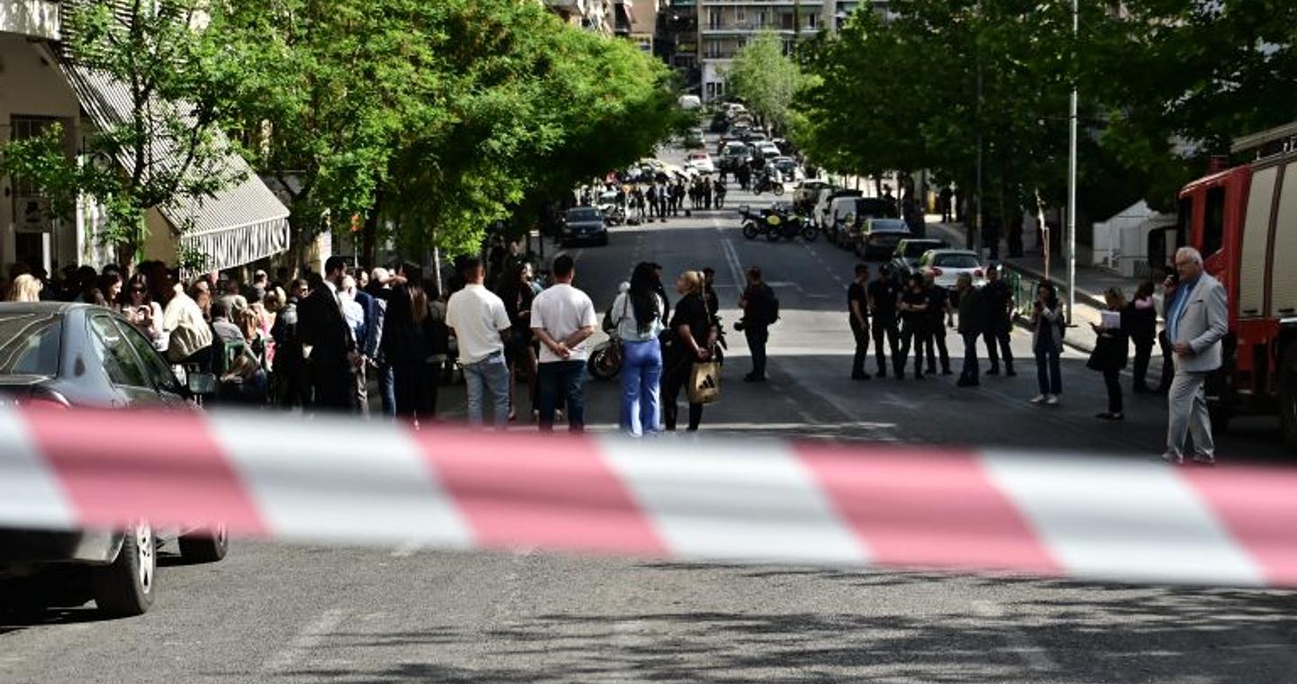 Συναγερμός στους Αμπελόκηπους μετά από απειλή για βόμβα