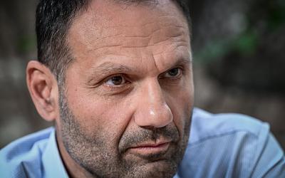Καταγγελία Καπνισάκη: Η «Ομάδα Αλήθειας» και τα ακροδεξιά "τσεκούρια"