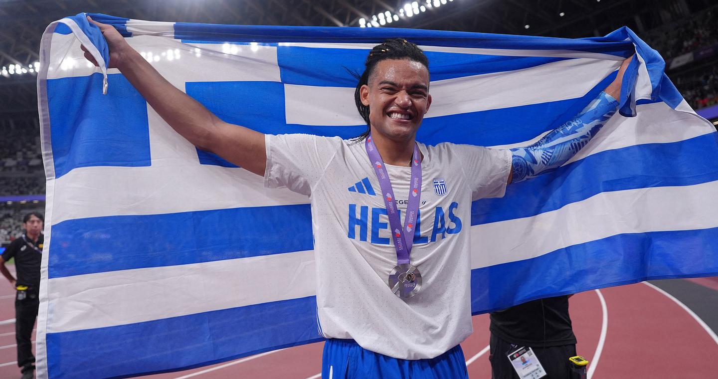 Ασημένιο μετάλλιο στο επί κοντώ ο Καραλής