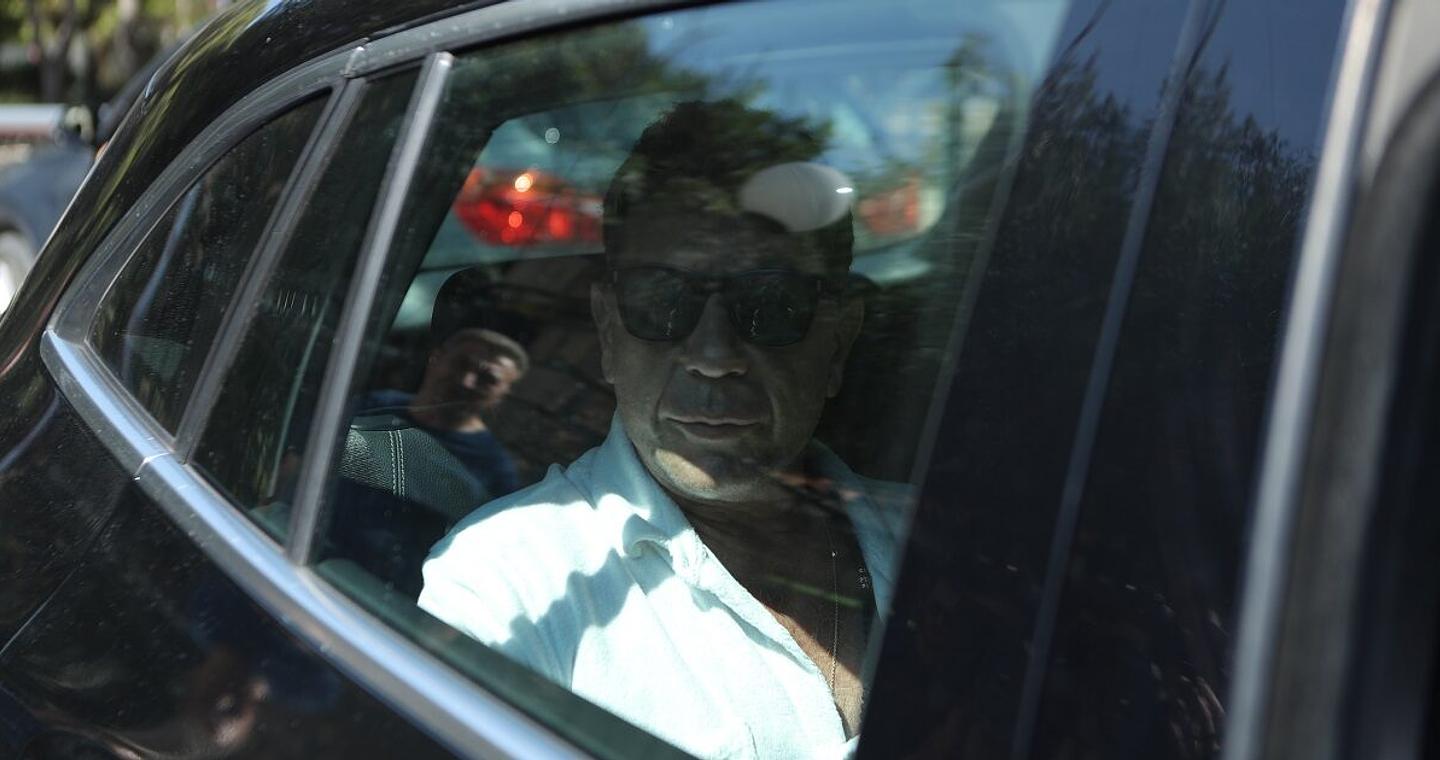 Γιώργος Μαζωνάκης: Έτσι εντοπίστηκε ο «κοριός» στο σπίτι του τραγουδιστή