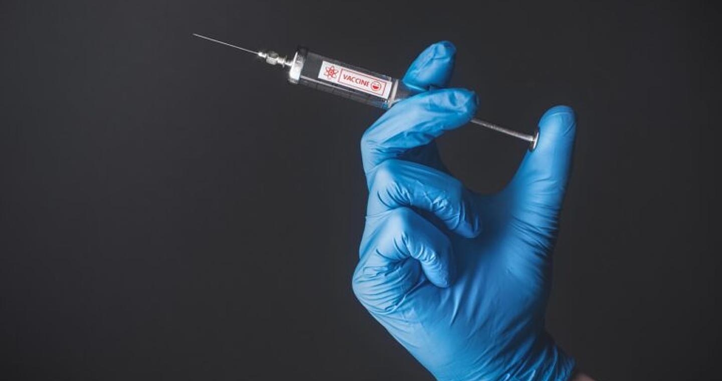 Βρετανία: Ξεκινά η διάθεση εμβολίου κατά της γονόρροιας
