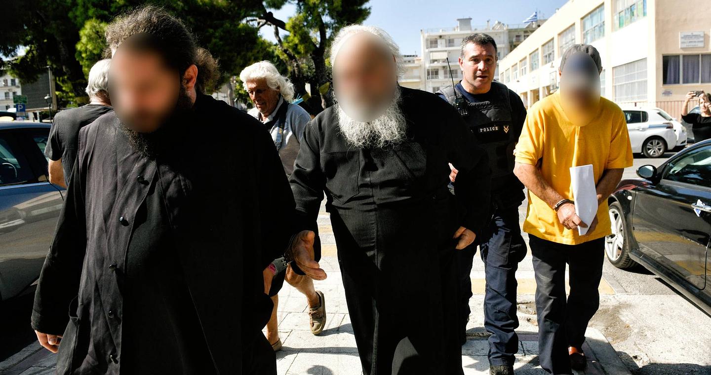 Καλάβρυτα – Υπόθεση αρχαιοκαπηλίας: Προφυλακιστέοι ο ηγούμενος και οι άλλοι πέντε συλληφθέντες
