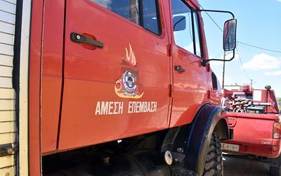 Καταστροφική πυρκαγιά σε καφετέρια στους Αγίους Αναργύρους – Ολοκληρωτική καταστροφή!