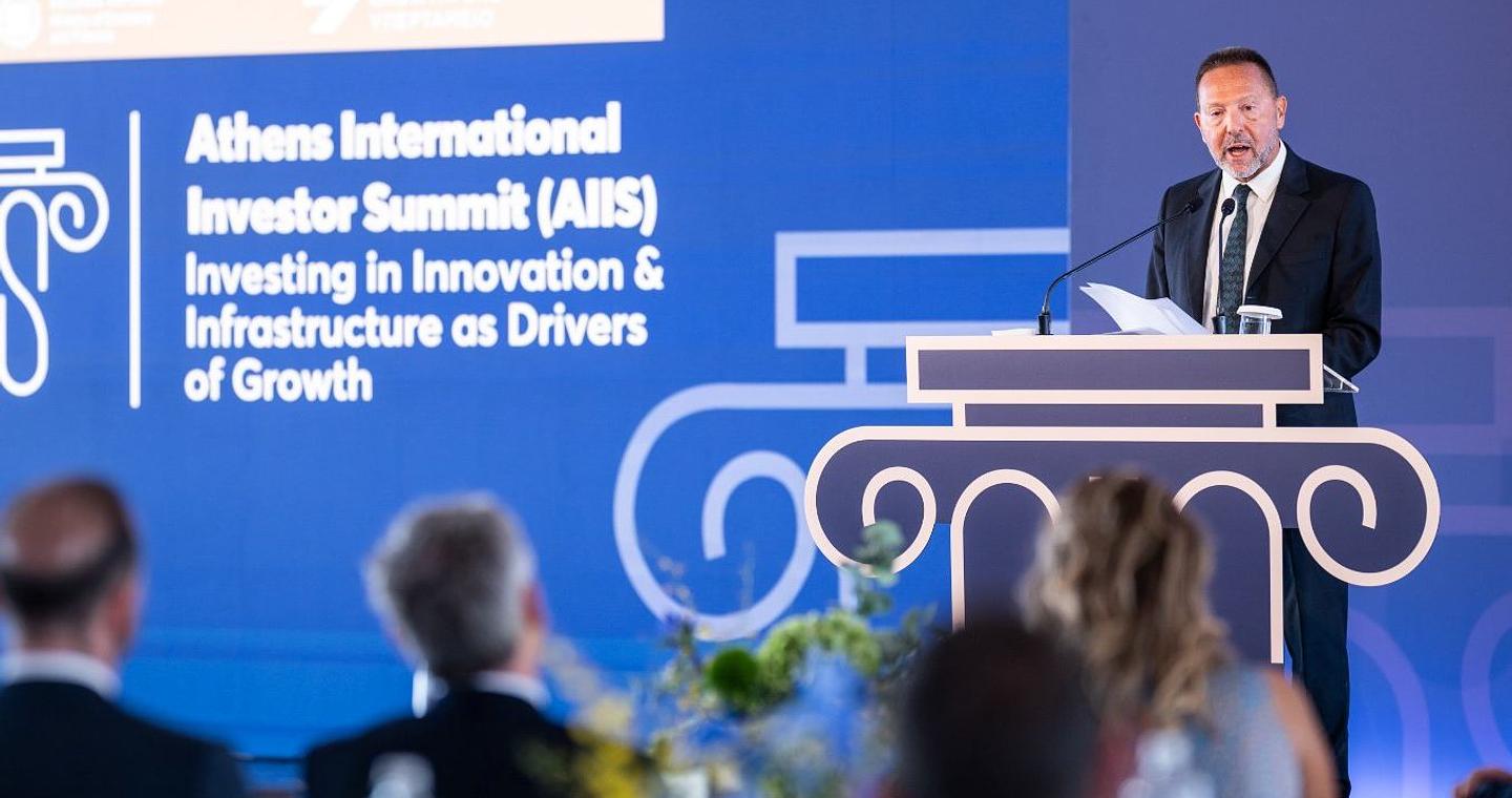 Τρεις μεγάλες προκλήσεις για την ελληνική οικονομία «βλέπει» ο Γ. Στουρνάρας