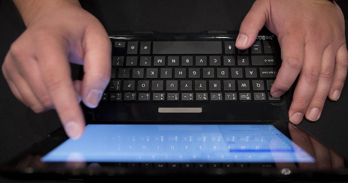 Από τον Φεβρουάριο τίθεται σε ισχύ το ψηφιακό τιμολόγιο