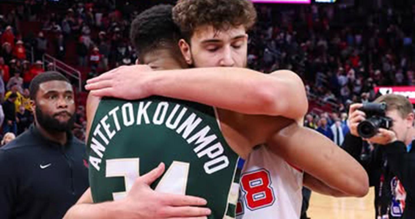 Αντετοκούνμπο: Η ενωτική ανάρτηση και η παραδοχή του Σενγκούν για το λάθος post