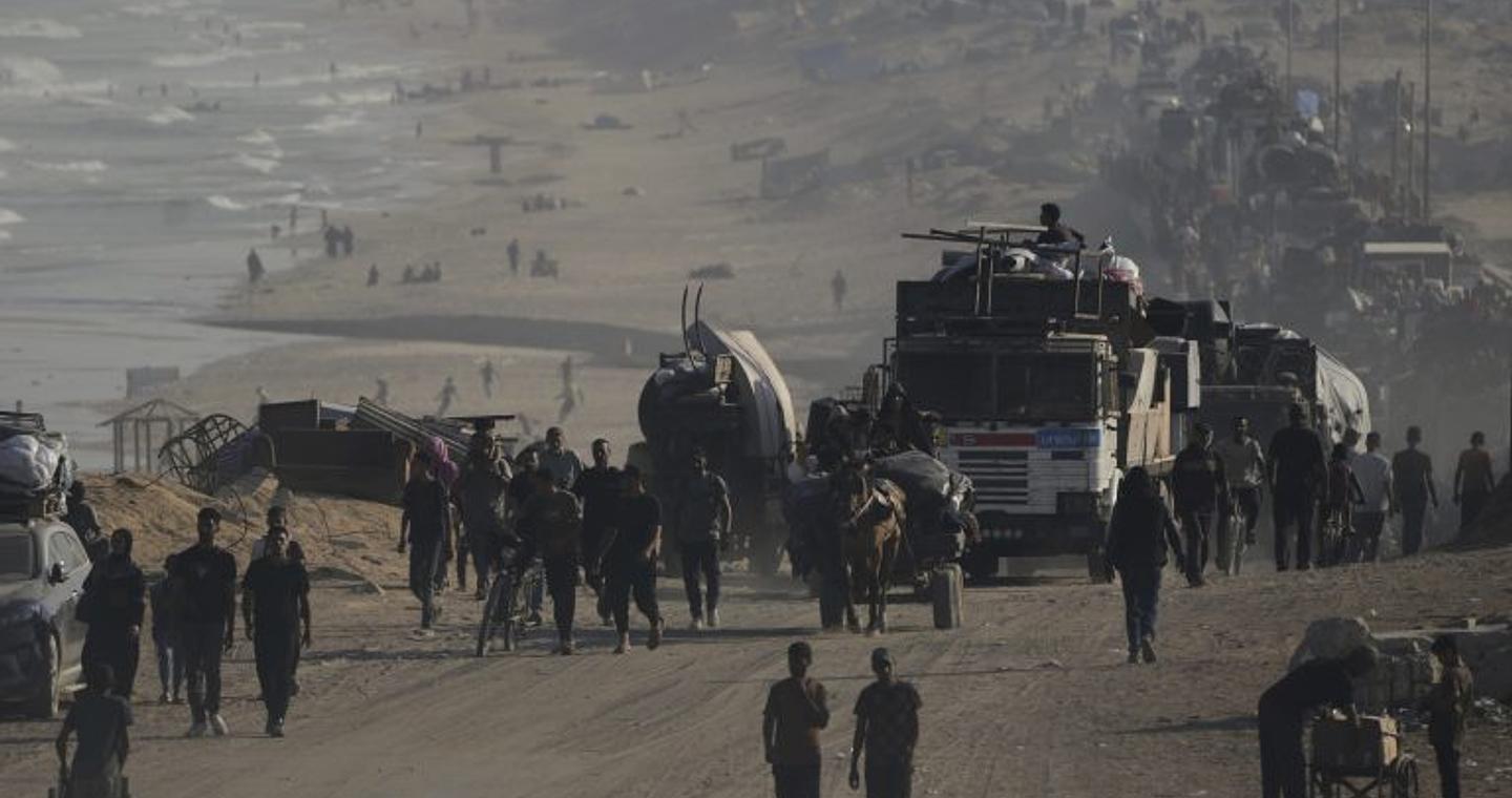 Γάζα: Συνεχίζεται η προέλαση του ισραηλινού στρατού – Μαζικά εγκαταλείπουν την πόλη οι Παλαιστίνιοι