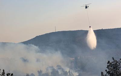 Καβάλα: Μάχη με τις φλόγες στο Μυρτόφυτο Παγγαίου – Ενισχύσεις από αέρος