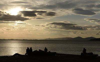 Ο καιρός της εβδομάδας: Άνοδος της θερμοκρασίας και τοπικές βροχές