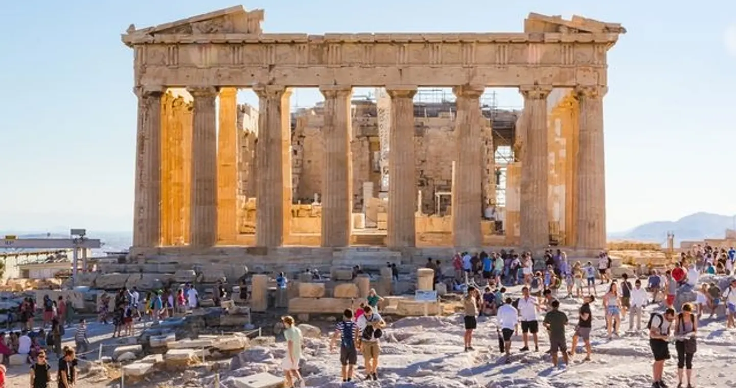 Ισοζύγιο Πληρωμών: Πυλώνας ο τουρισμός για το έλλειμμα