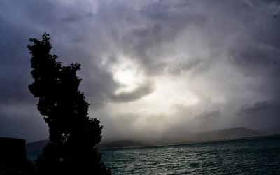 Έρχεται «Ρεξ»: Επικίνδυνη κακοκαιρία απειλεί την Ελλάδα – Τι πρέπει να προσέξουμε!