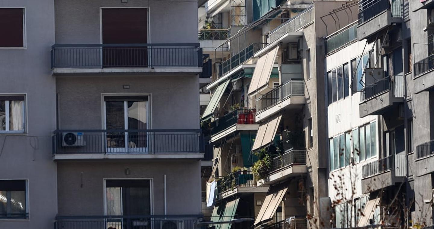 Παράταση στα «Εξοικονομώ» και «Αλλάζω θερμοσίφωνα» - Οι νέες ημερομηνίες για 13 προγράμματα του ΥΠΕΝ