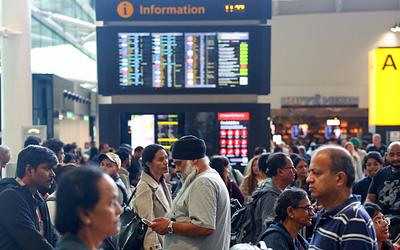 Κυβερνοεπίθεση σε σύστημα check-in αεροδρομίων: Τι πρέπει να γνωρίζετε