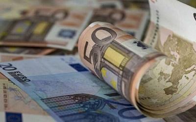 Επιδόματα και συντάξεις: Πάνω από 1,2 δισ. ευρώ σε 2,5 εκατ. δικαιούχους!