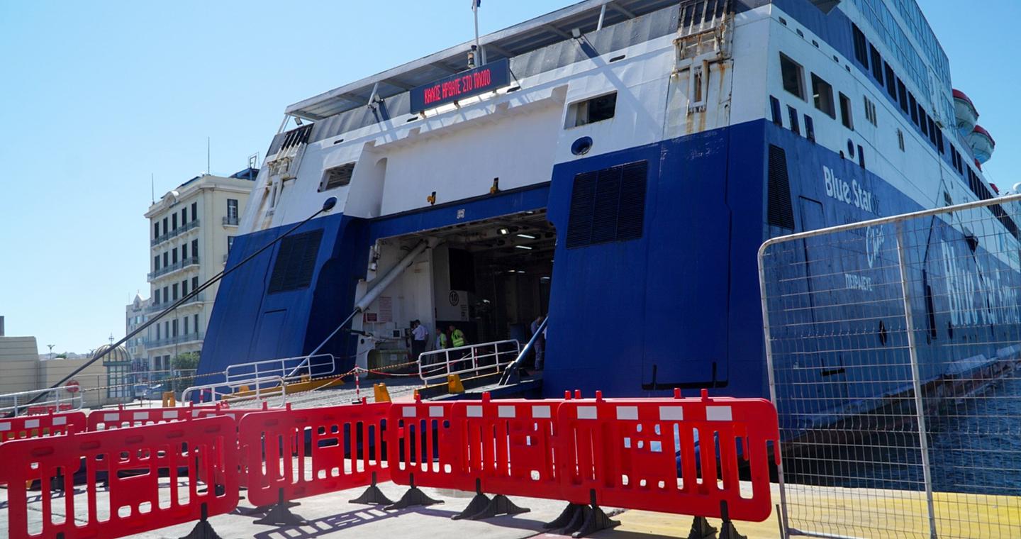 Δυστύχημα στο «Blue Star Chios»: Συνελήφθησαν ο πλοίαρχος και ο Α΄ μηχανικός