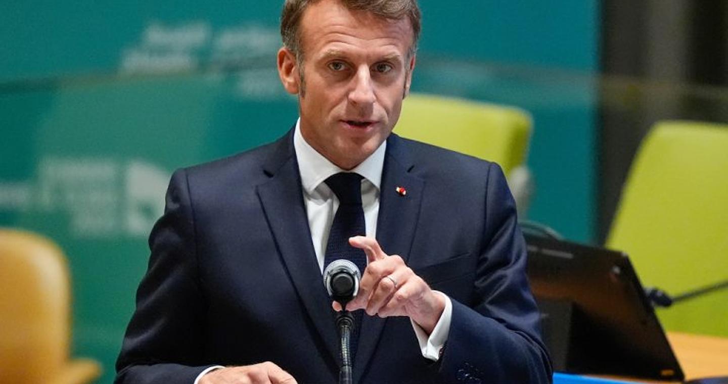 Έμμεση απάντηση Μακρόν σε Τραμπ: Η κλιματική αλλαγή δεν είναι θέμα αντίληψης, αφού η επιστήμη είναι σαφής