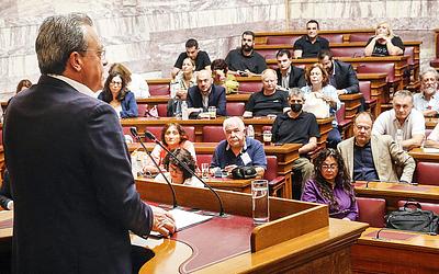 ΣΥΡΙΖΑ: Παρασκήνιο και εντάσεις – Τι συμβαίνει στην Κουμουνδούρου;