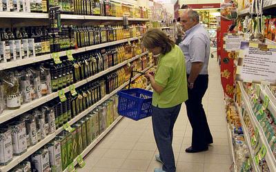 Οικονομικό σοκ: Οι δαπάνες των νοικοκυριών βυθίστηκαν κάτω από τα επίπεδα προ κρίσης!