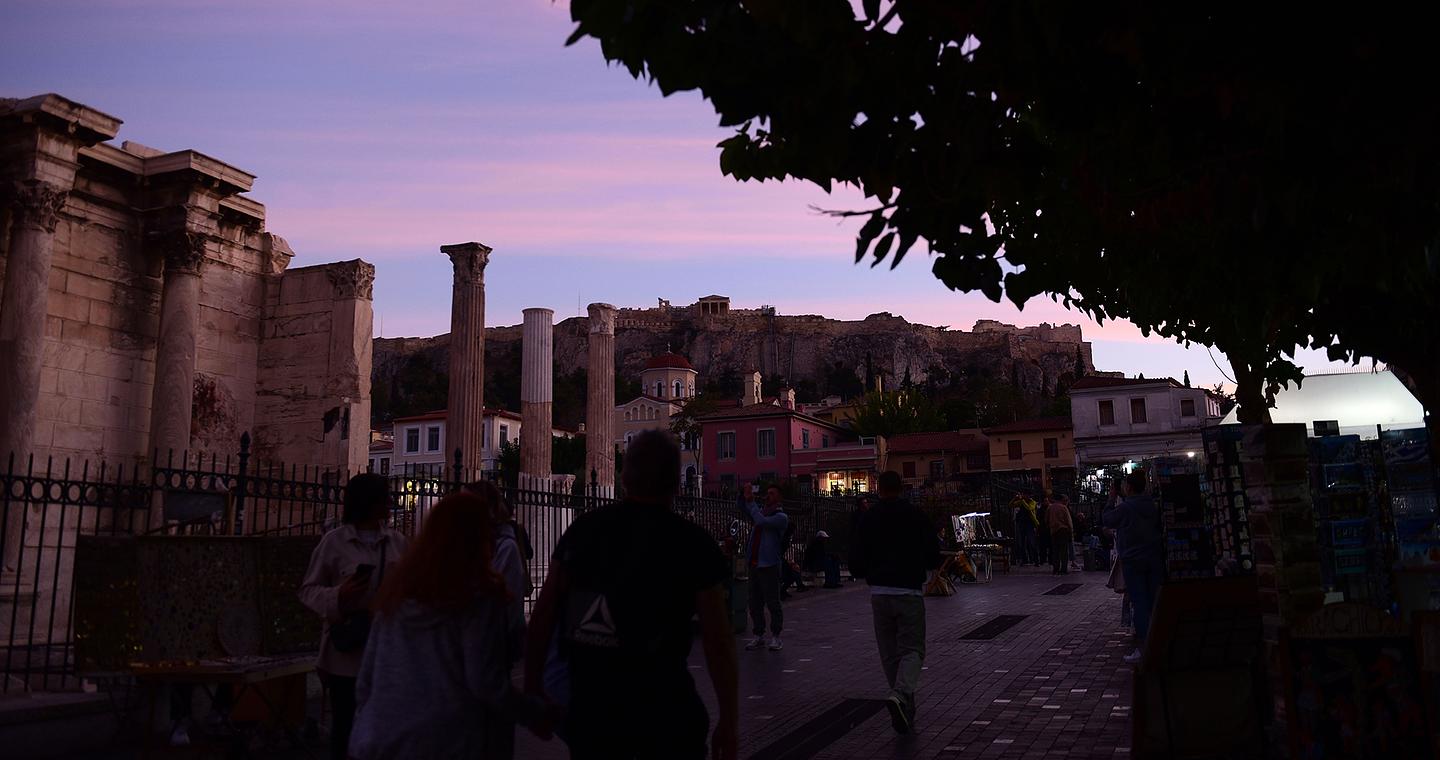 Αλλο στη λεωφόρο και άλλο στην πλατεία ή στον πεζόδρομο
