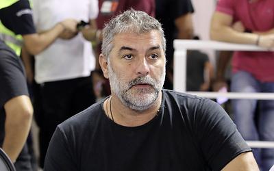 Βασίλης Μπισμπίκης: Αυτοβούλως στην Τροχαία για φθορές σε αυτοκίνητα