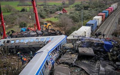Τέμπη: Δίκη για 36 κατηγορούμενους – Ηχηρές καταγγελίες Κωνσταντοπούλου