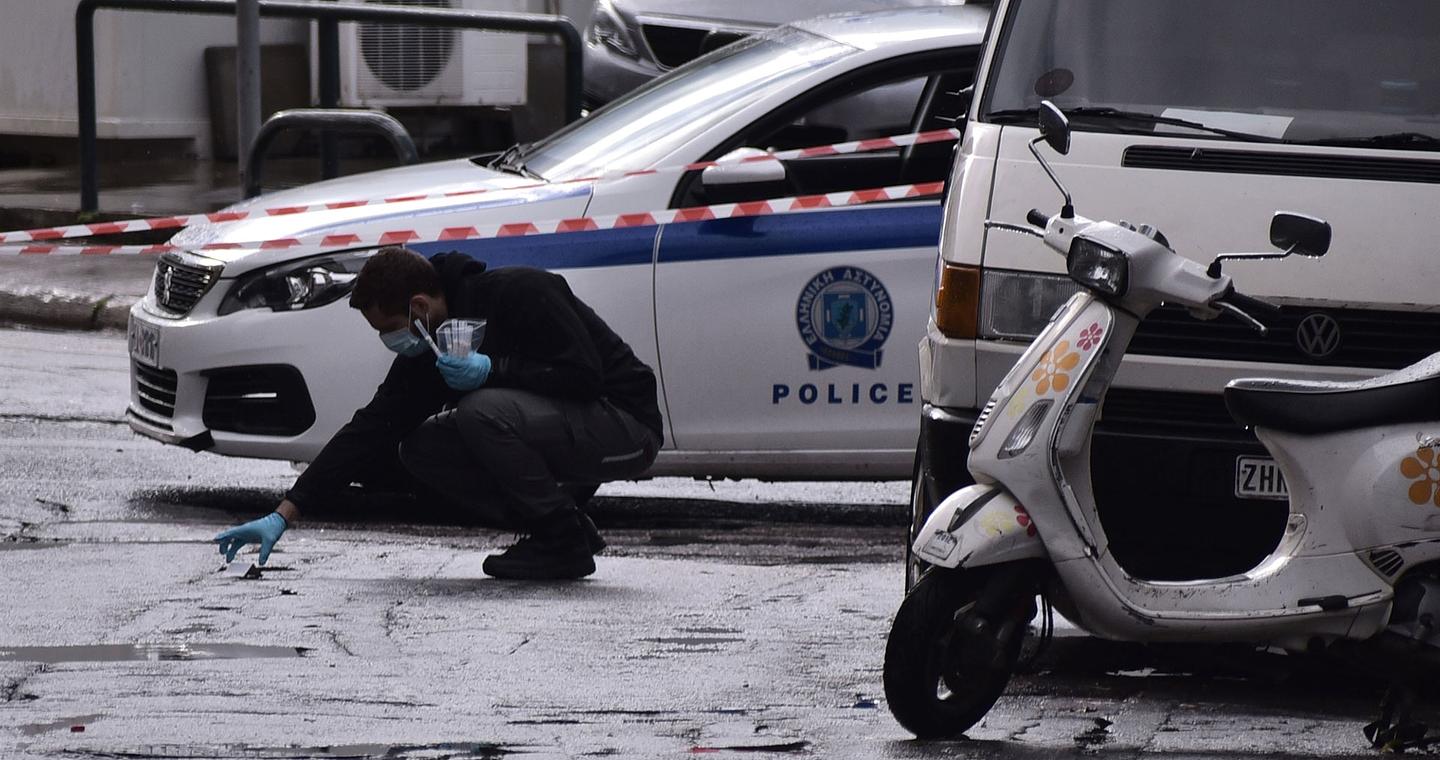Πυροβολισμοί στη Δροσιά: Τον πρώην της συντρόφου του «δείχνει» ο 38χρονος – Είχε κρυφτεί σε θάμνους