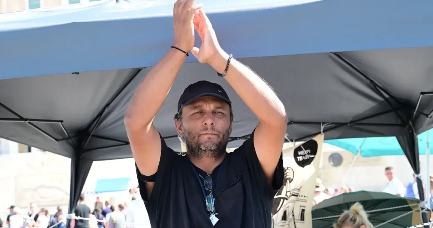 Τέμπη: Δεκτό το αίτημα του απεργού πείνας Πάνου Ρούτσι για εκταφή του γιου του