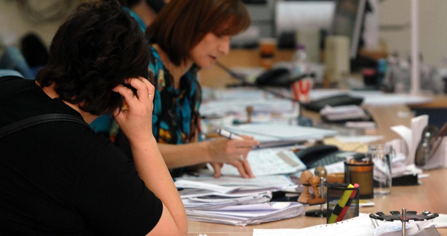 Διπλάσιο φέτος το μπόνους στο Δημόσιο