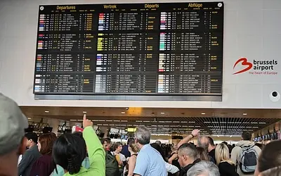 Κυβερνοεπίθεση "παραλύει" αεροδρόμια: Χάος και καθυστερήσεις σε όλη την Ευρώπη!