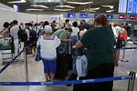 Χάος στα αεροδρόμια: Καθυστερήσεις πτήσεων και αντιδράσεις ελεγκτών