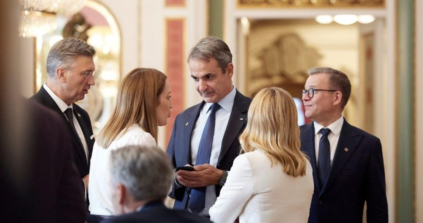 Μητσοτάκης από Κοπεγχάγη: Ήρθε η ώρα η Ευρώπη να ενεργοποιήσει τους πόρους για την άμυνα