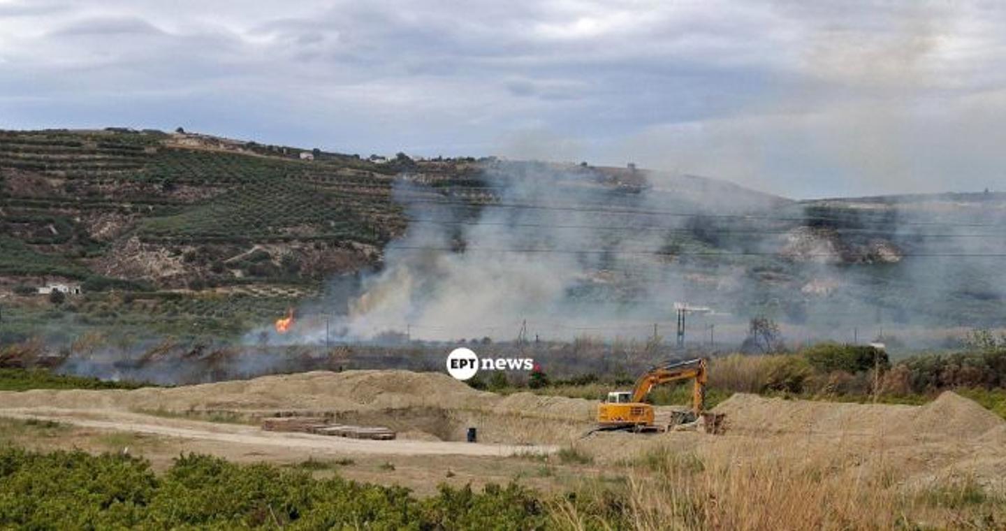 Ηράκλειο: Φωτιά στην περιοχή των Μαλάδων – Ήχησε το 112