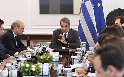 Μητσοτάκης: «Ο ρεαλισμός απέναντι στα fake news για Τέμπη και εξωτερική πολιτική»