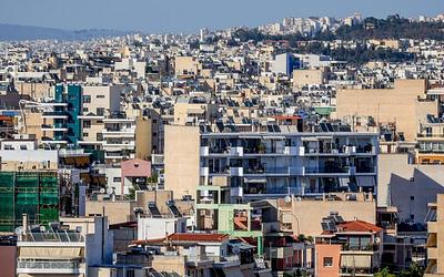 Φοροαπαλλαγές, αυξήσεις σε μισθούς & συντάξεις: Τι αλλάζει στην τσέπη μας;