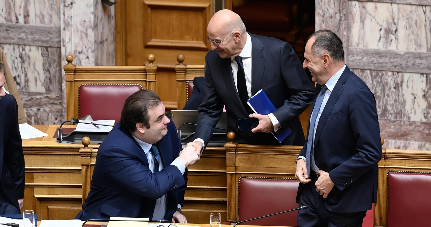 Δημοσκόπηση: Δένδιας και Πιερρακάκης οι πιο επιτυχημένοι – Δυσαρέσκεια για τα μέτρα στη ΔΕΘ