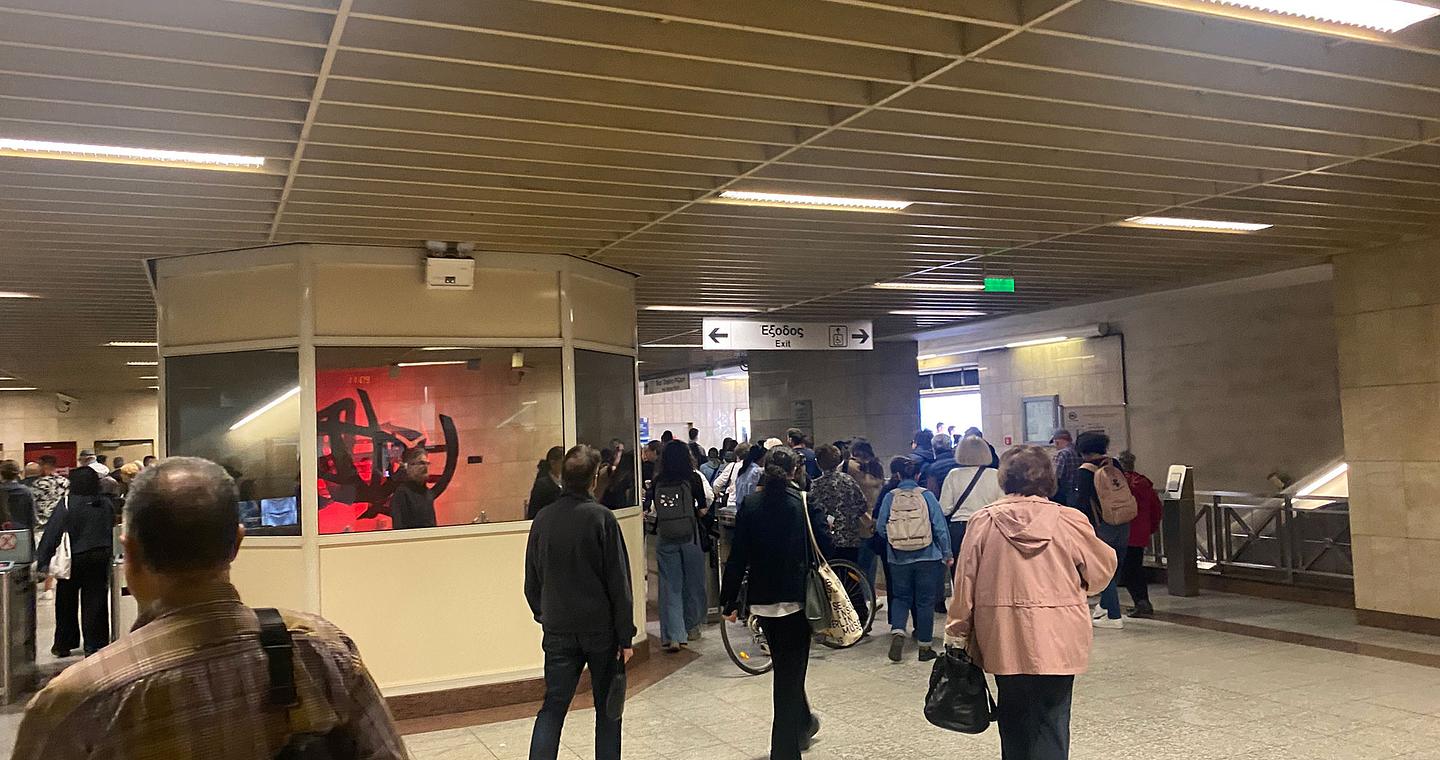 Μετρό: Κανονικά η κυκλοφορία στη γραμμή 3 – Είχε διακοπεί λόγω προβλήματος στην ηλεκτροδότηση