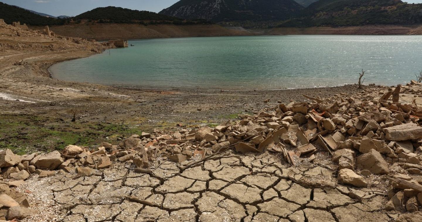 Νερό για ένα χρόνο απομένει στους ταμιευτήρες της Αττικής – Τα έκτακτα μέτρα της ΕΥΔΑΠ